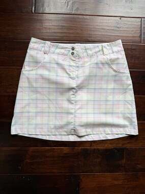 Nike Golf Women's Plaid Dri-FIT Skort in White and Pink